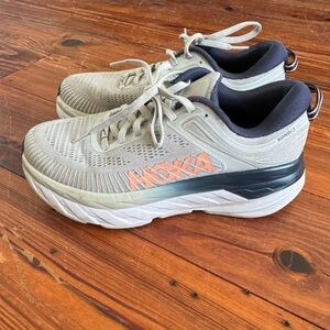 Hoka Bondi 7’s